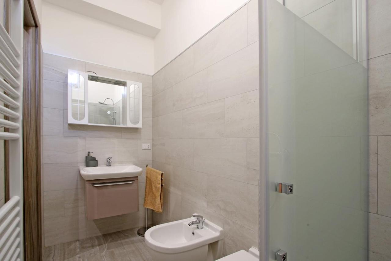 Palazzo Richard Leone Apartment อูดิเน ภายนอก รูปภาพ