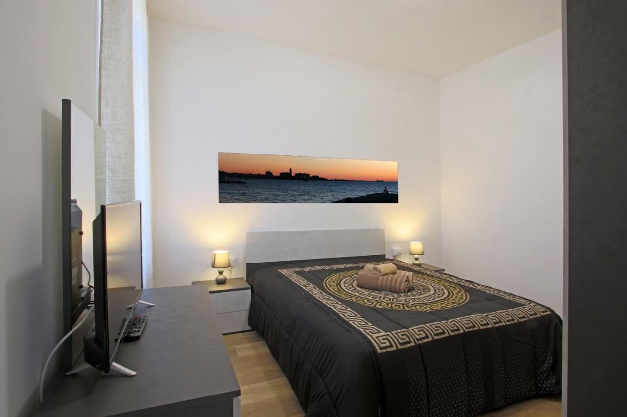Palazzo Richard Leone Apartment อูดิเน ภายนอก รูปภาพ
